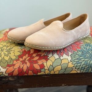 Women's Tan Slip-On Shoes
